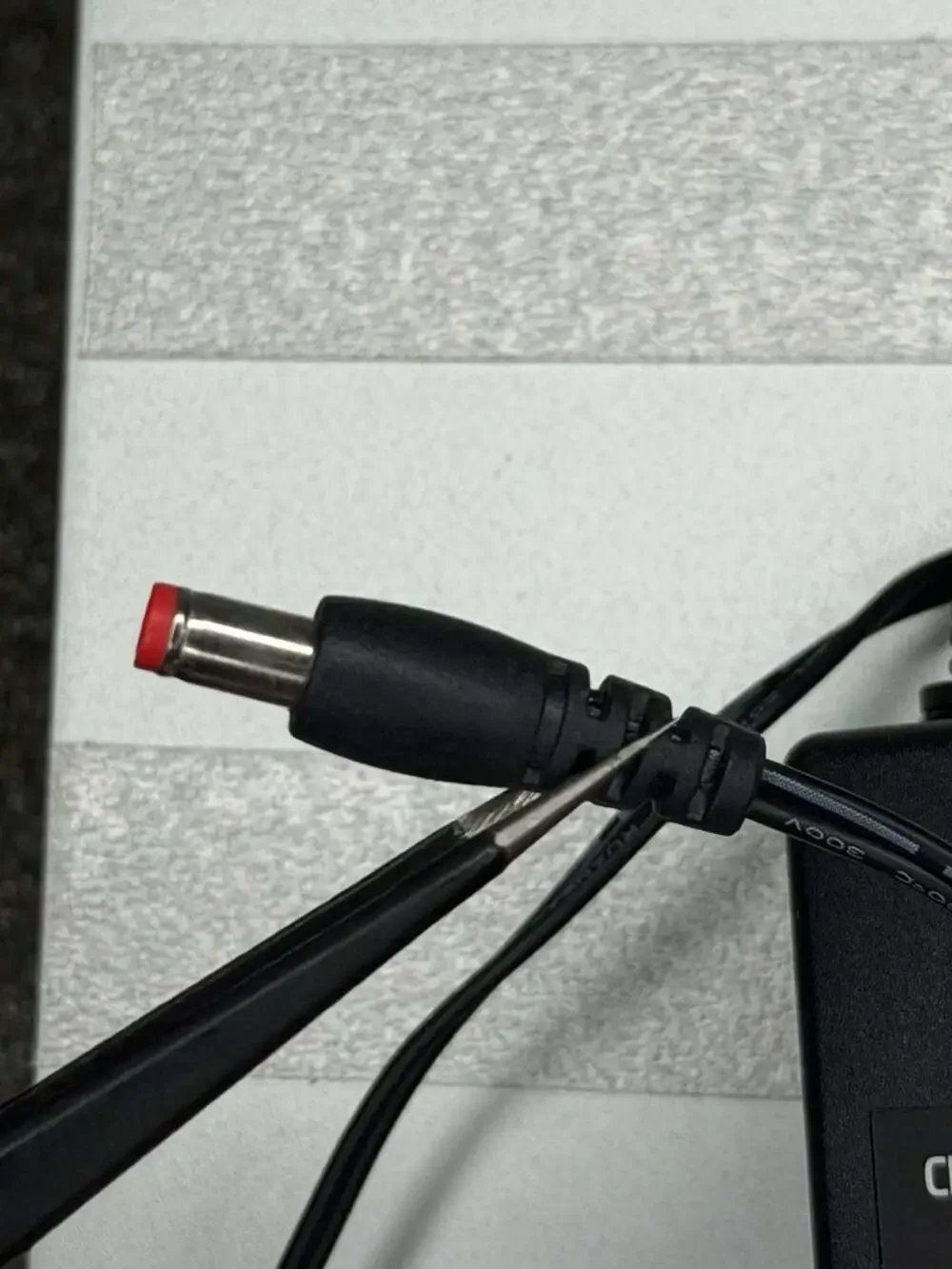 ChallengerCableSales AC Adapter Model PS-2.1-12-3DT1 12V 3.0A Power Supply